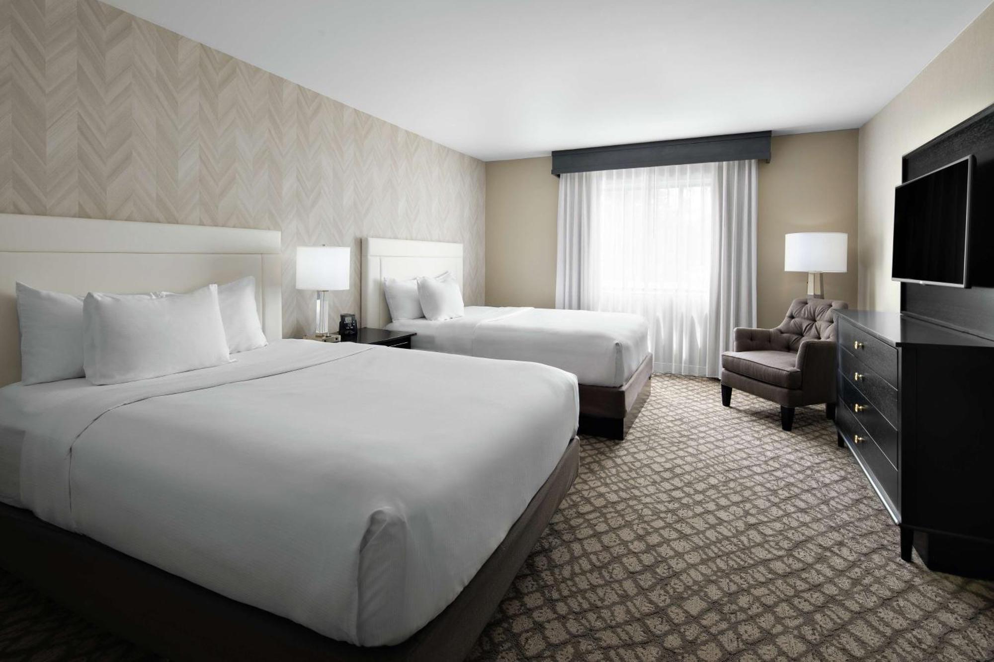 Doubletree Suites By Hilton Charlotte/Southpark Exterior foto