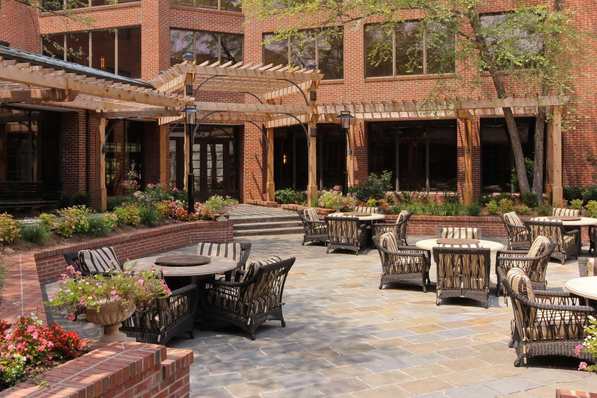 Doubletree Suites By Hilton Charlotte/Southpark Exterior foto