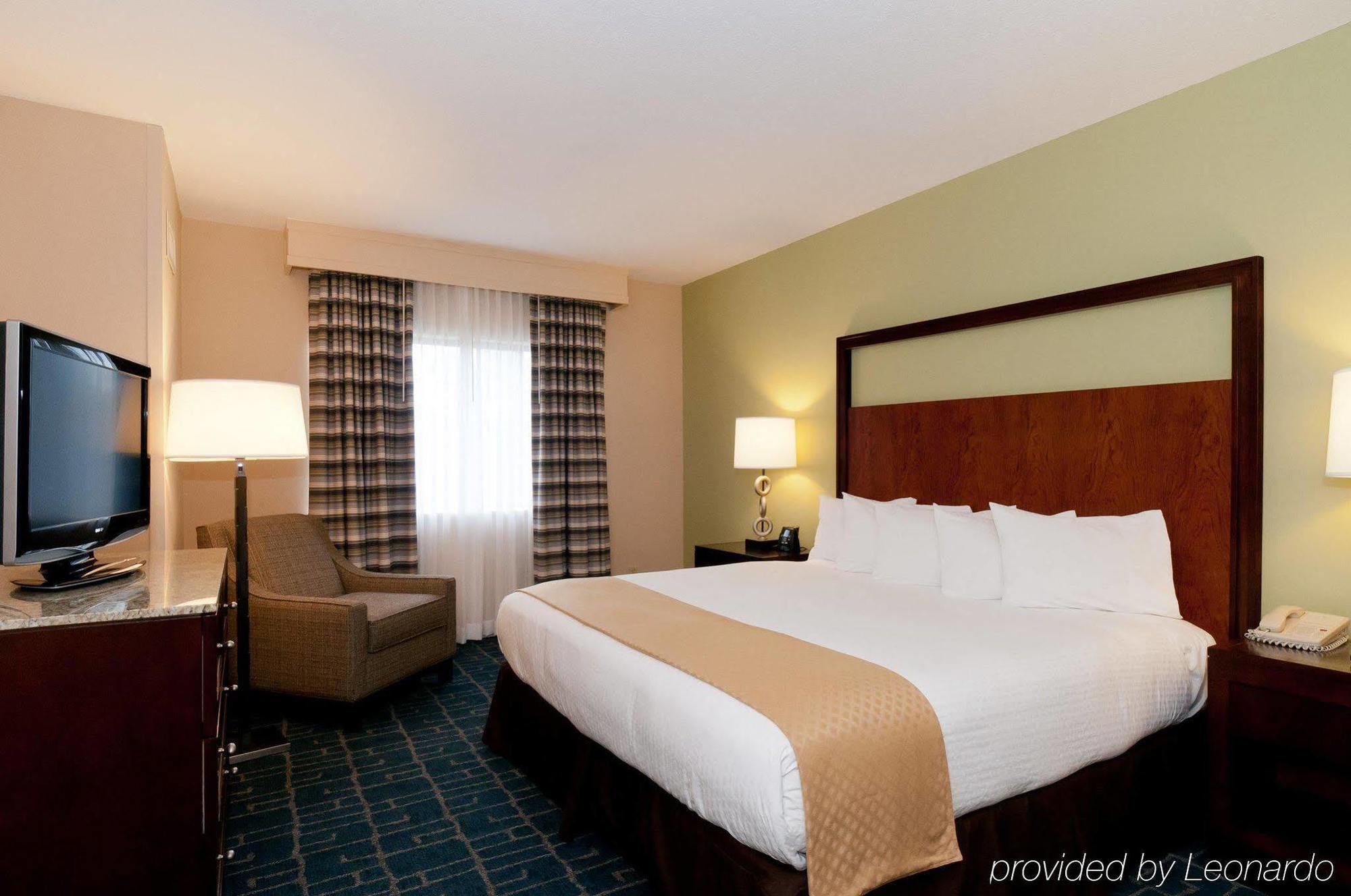 Doubletree Suites By Hilton Charlotte/Southpark Quarto foto
